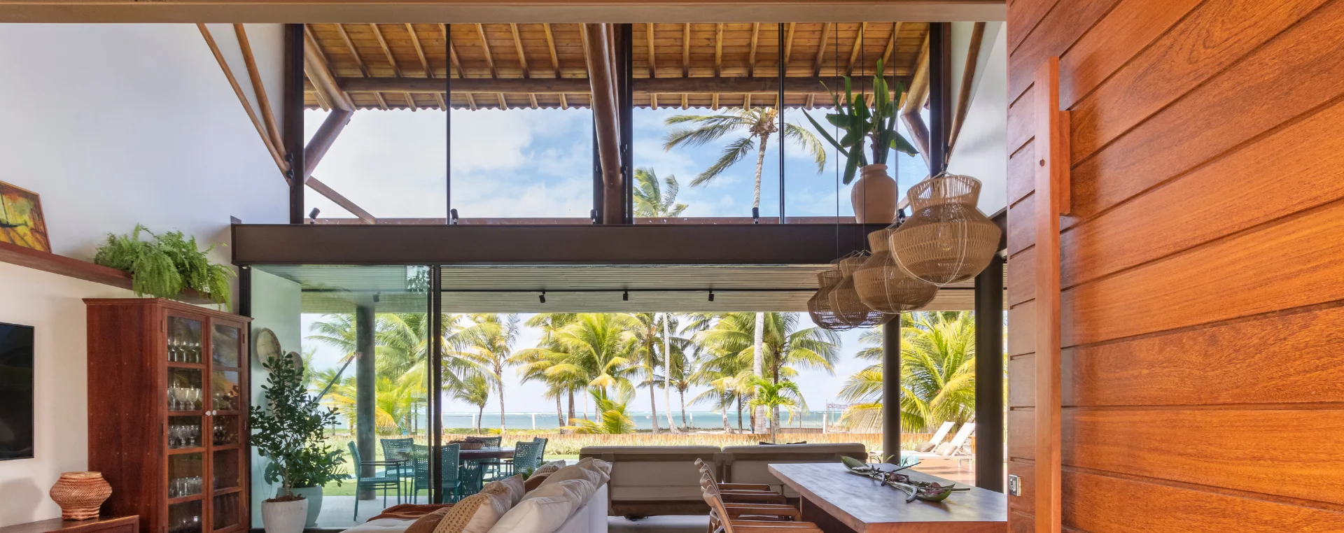 Produtos 100% fabricados no Brasil: Roll Door na produção nacional - Roll Door Company