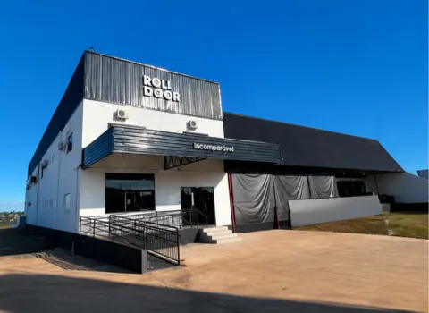 Nova fábrica Roll Door: mais estrutura, tecnologia e capacidade para atender projetos com ainda mais eficiênciaa - Roll Door Company