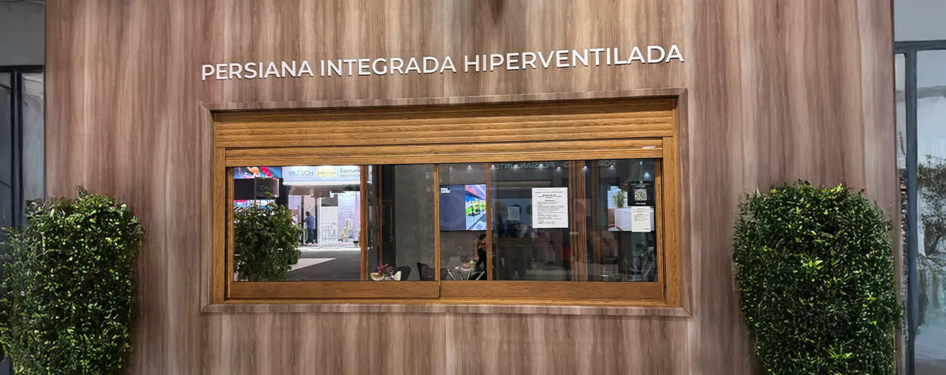 Persiana Integrada Hiperventilada - Janelas - Roll Door Company